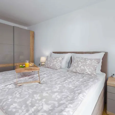 Prázdninový dům In - Istrien 10097 Poreč