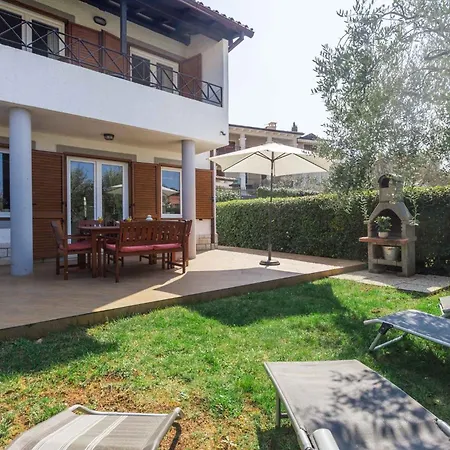 In - Istrien 10097 *