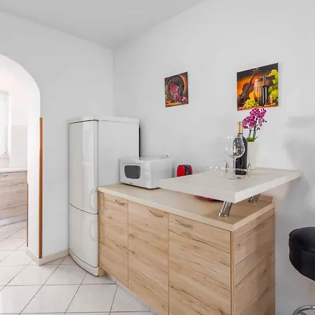 In - Istrien 10097 Holiday home