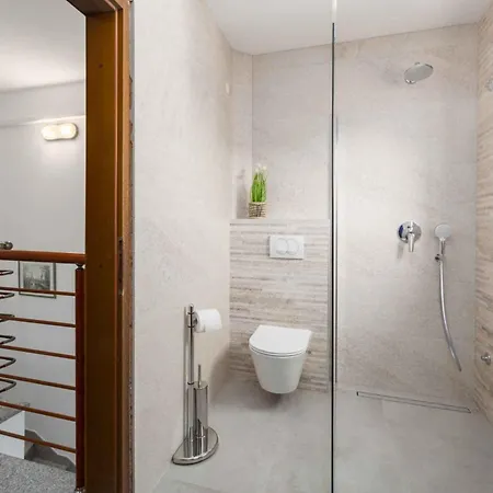 In Porec/istrien 10097 Holiday home Porec