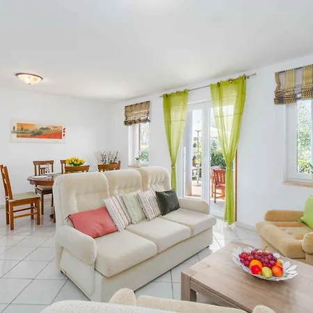 In - Istrien 10097 펜션