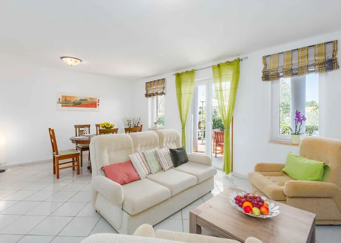 In - Istrien 10097 Ferienhaus